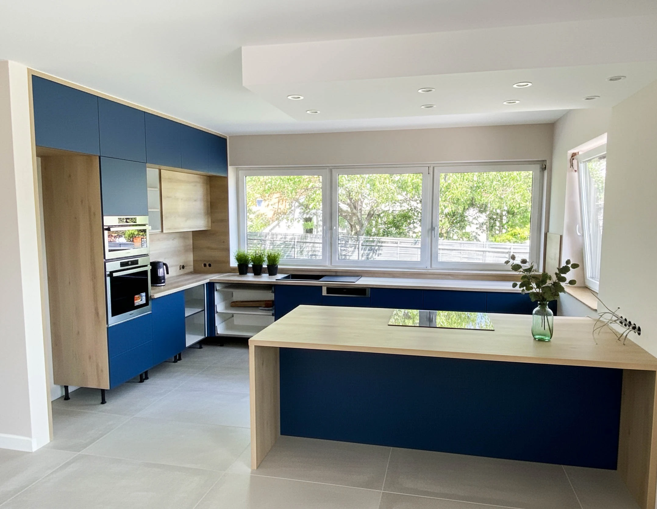 Előszoba beépített bútor